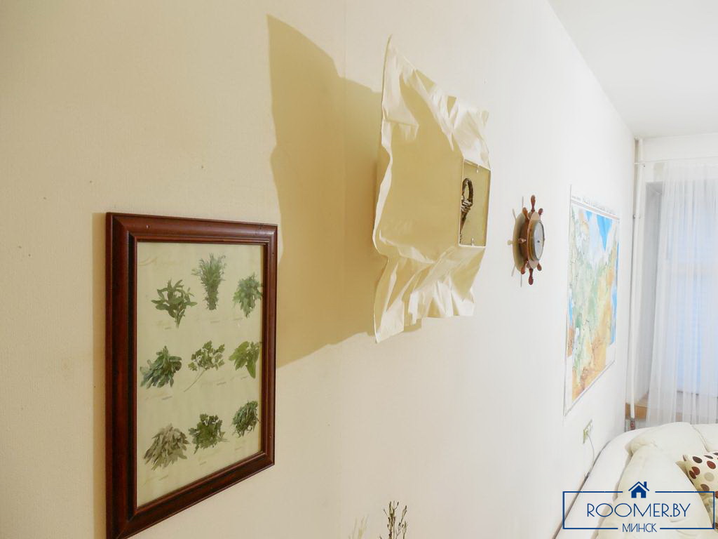 Квартира на сутки в Минске на улице Мельникайте, 12 гостиная