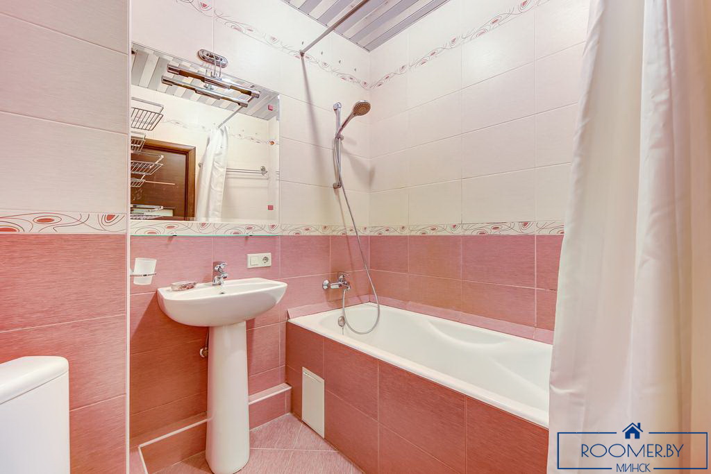 Квартира на сутки в Минске на улице Скрыганова 2 ванная комната