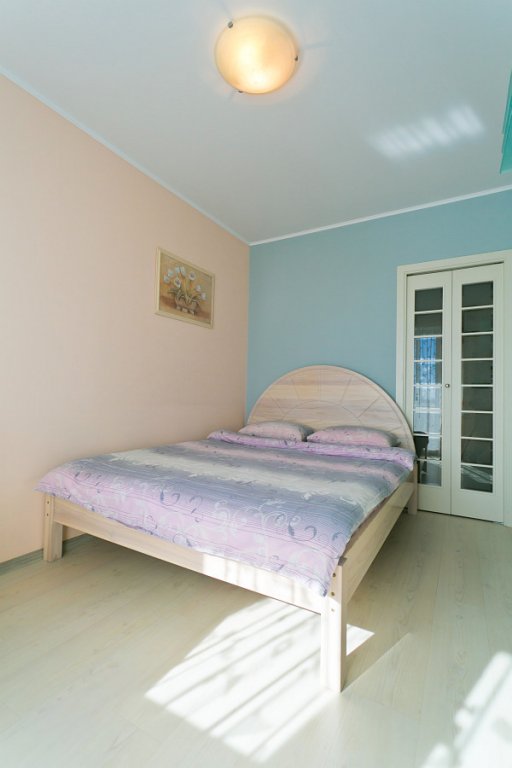 Квартира посуточно Минск, ул. Сторожевская 8 — фото интерьера