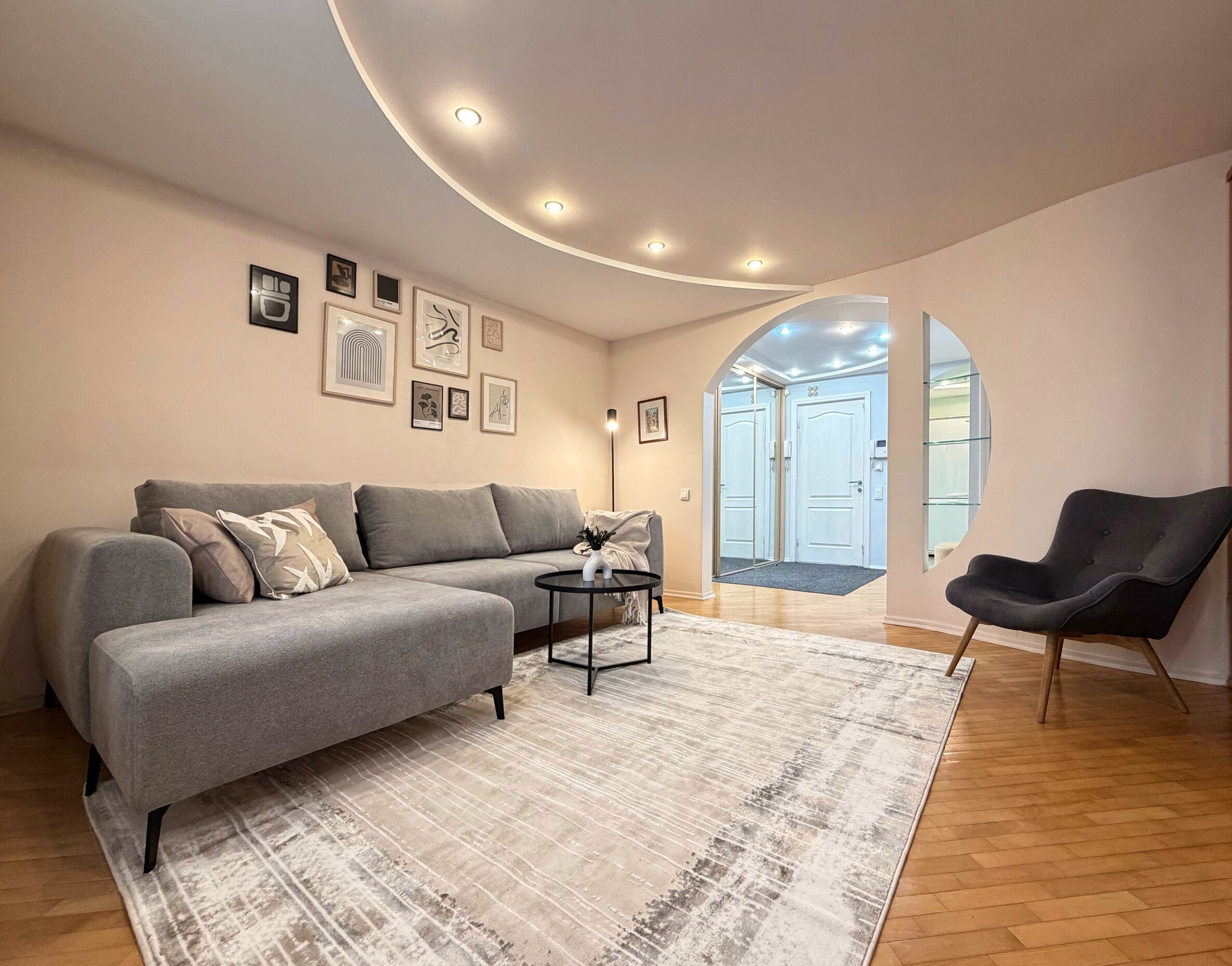 Interior of apartment for daily rent, Minsk, Nemiga str. 12