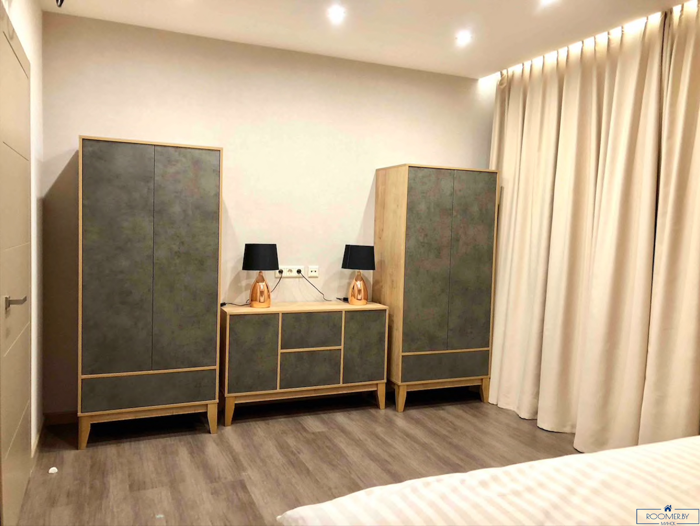 Четырехкомнатная квартира на сутки Минск Сторожевская, 6 спальня