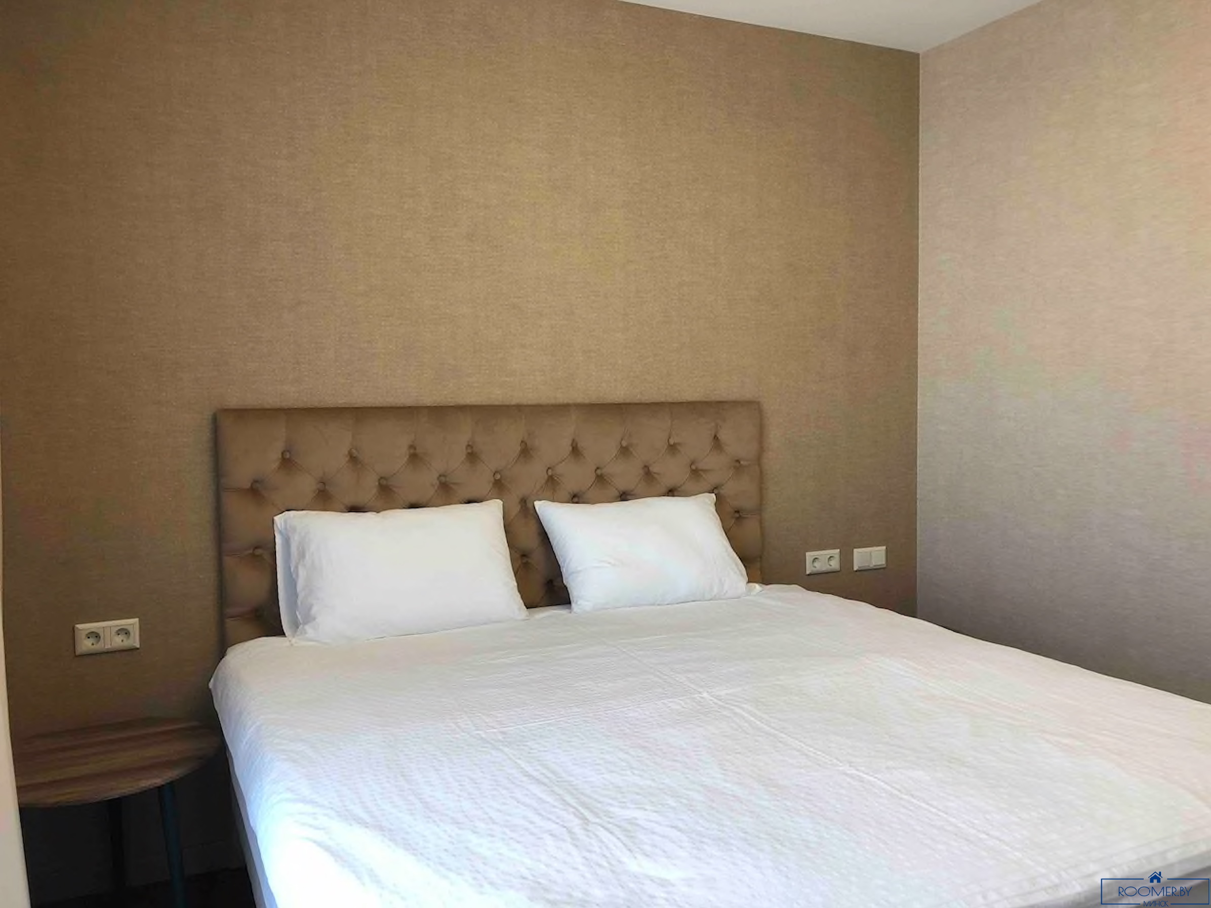 Четырехкомнатная квартира на сутки Минск Сторожевская, 6 спальня