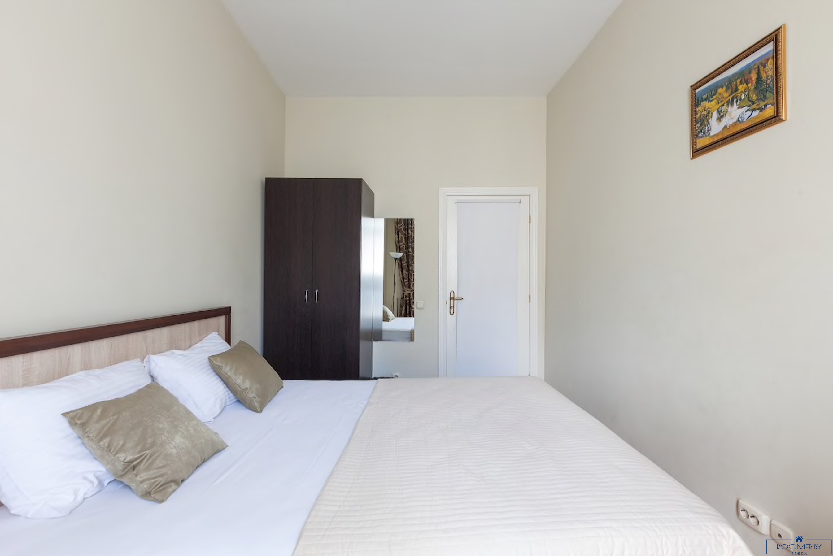 Четырехкомнатная квартира на сутки Минск Сторожевская, 8 спальня