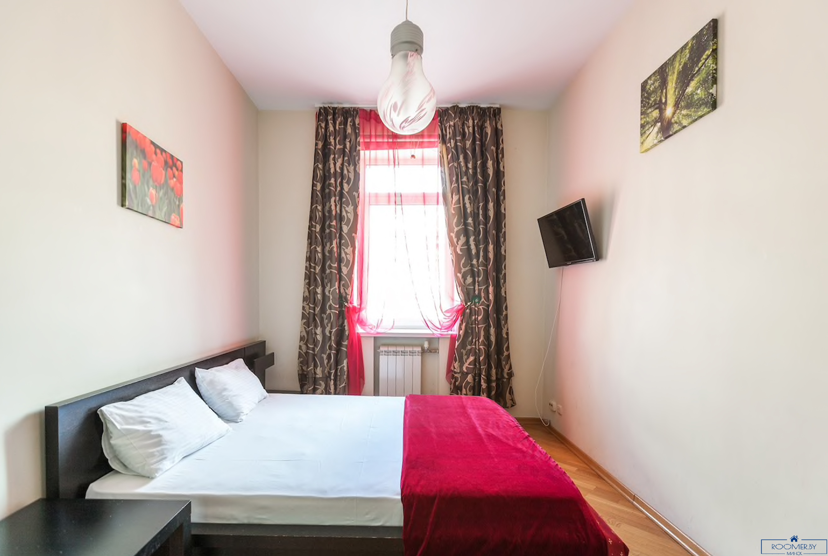 Четырехкомнатная квартира на сутки Минск Сторожевская, 8 спальня