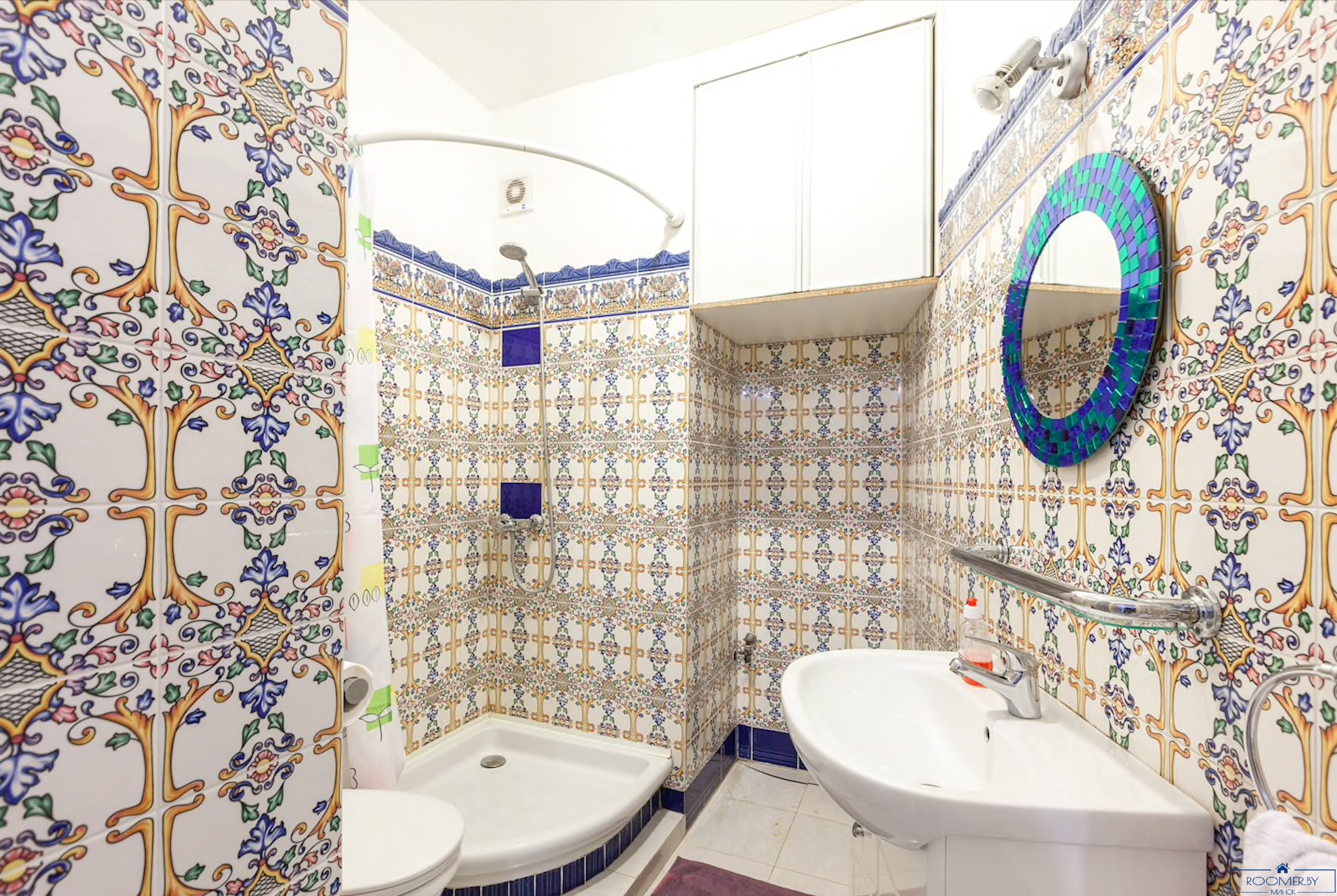 Четырехкомнатная квартира на сутки Минск Сторожевская, 8 ванна