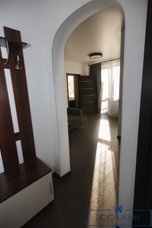 Двухкомнатная квартира на сутки Минск Димитрова коридор