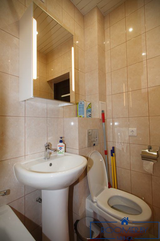 Двухкомнатная квартира на сутки Минск Димитрова ванна