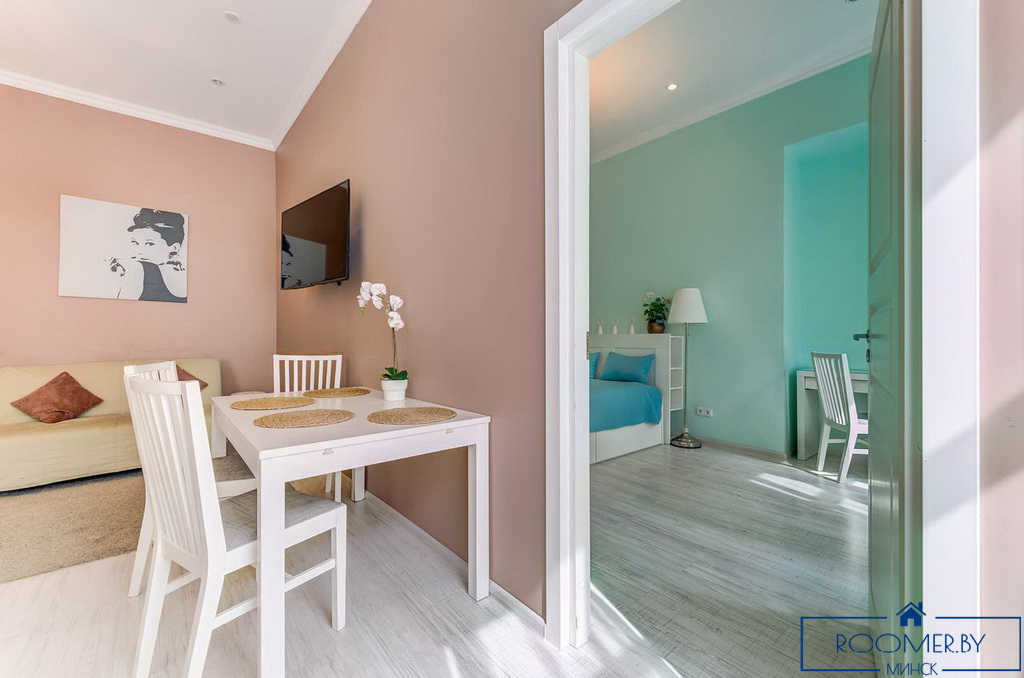 Квартира на сутки в Минске на улице Димитрова, 5 гостиная