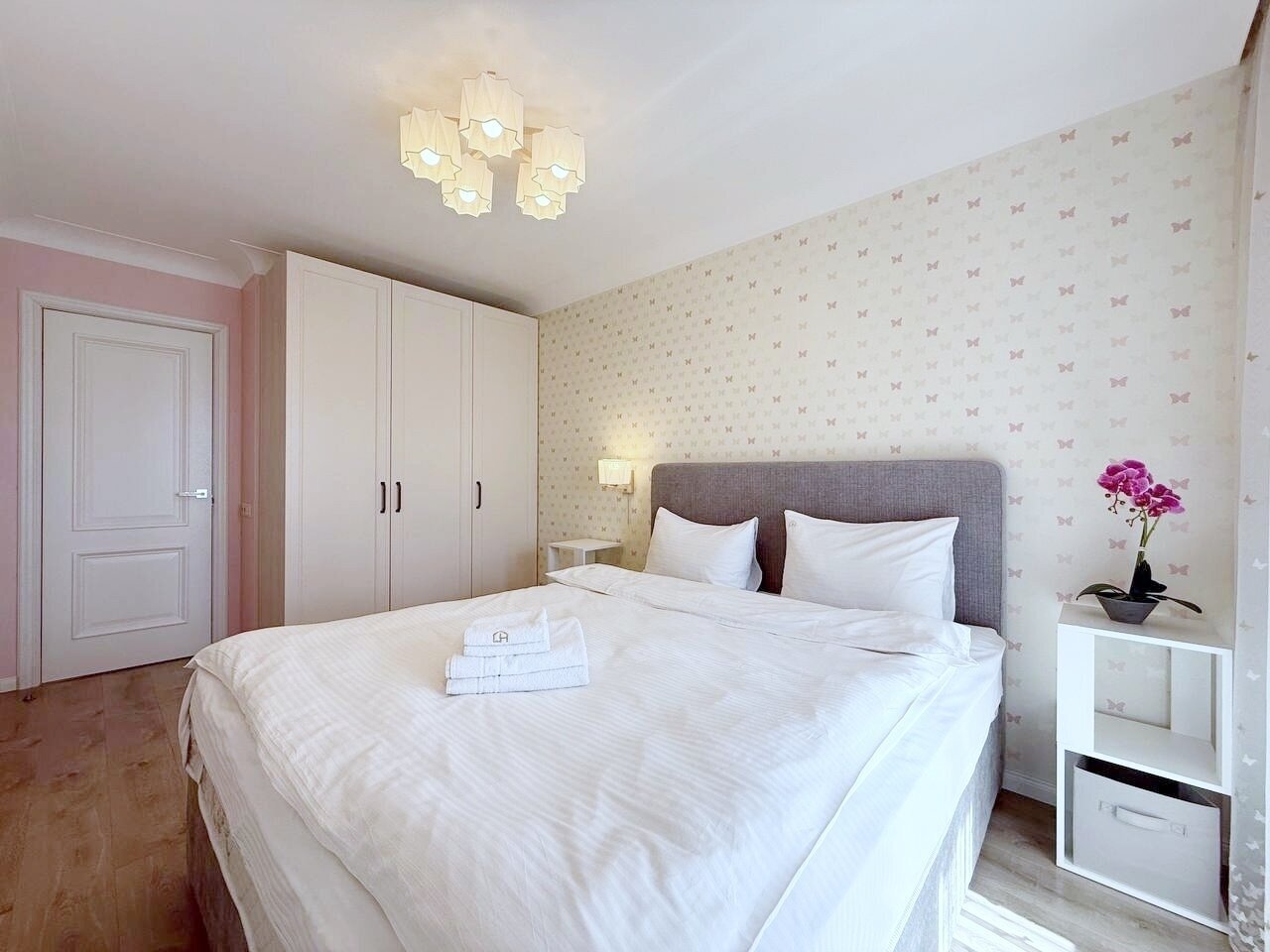 Вид квартиры на сутки, Минск, ул. Сторожовская 8 — фото 3