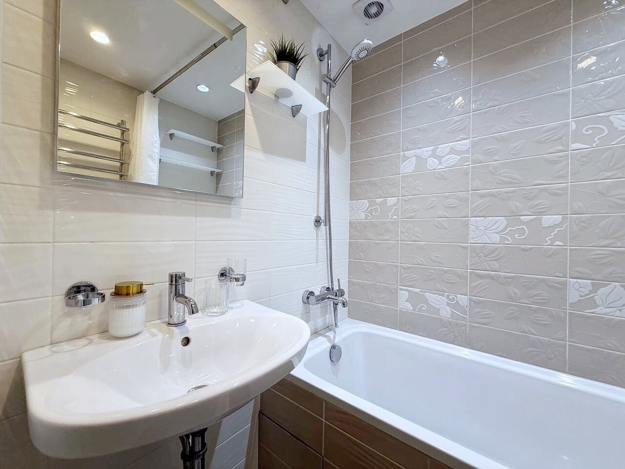 Квартира посуточно Минск, ул. Сторожовская 8 — фото интерьера