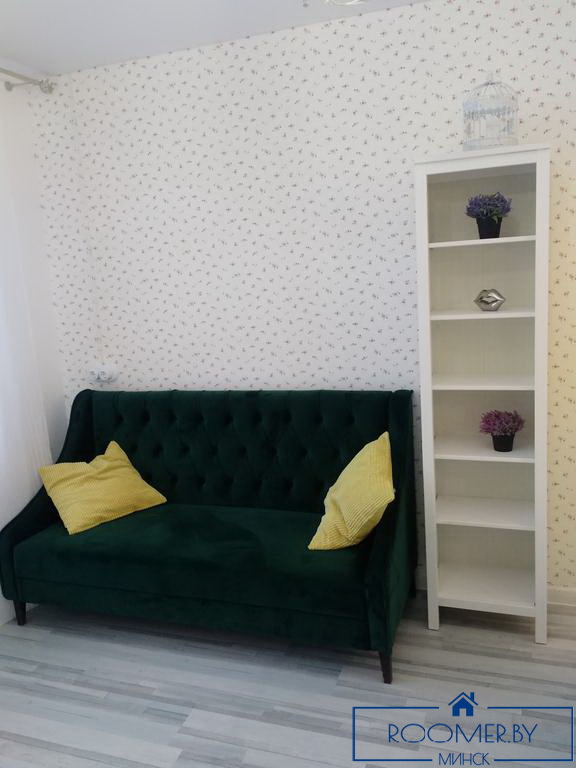 Однокомнатная квартира на сутки Машерова спальня