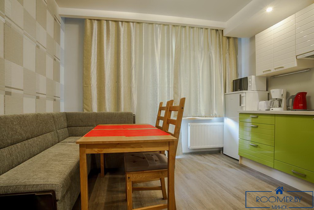Квартира на сутки в Минске возле метро Немига кухня