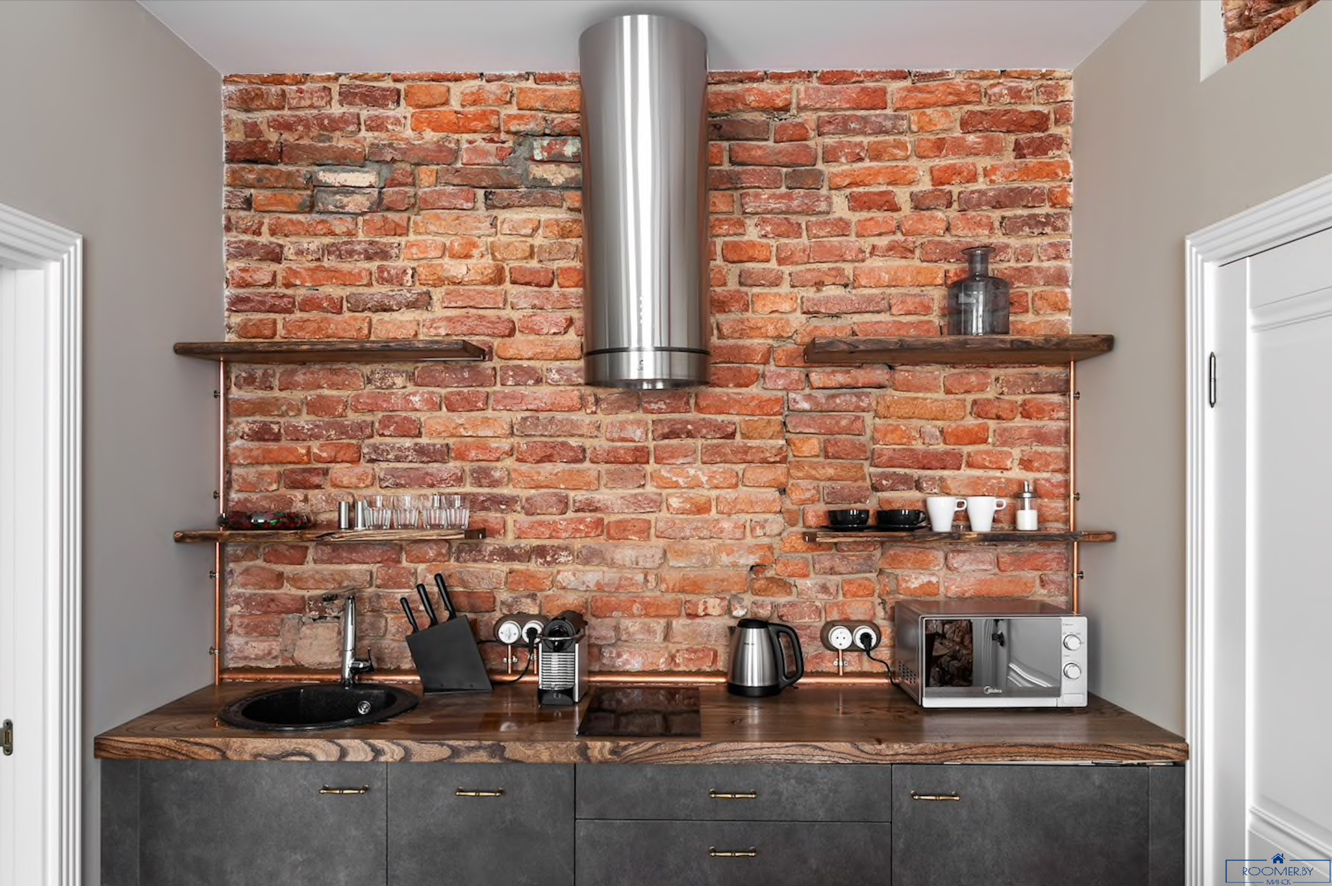 Трехкомнатная квартира на сутки Минск Сторожевская, 8 кухня