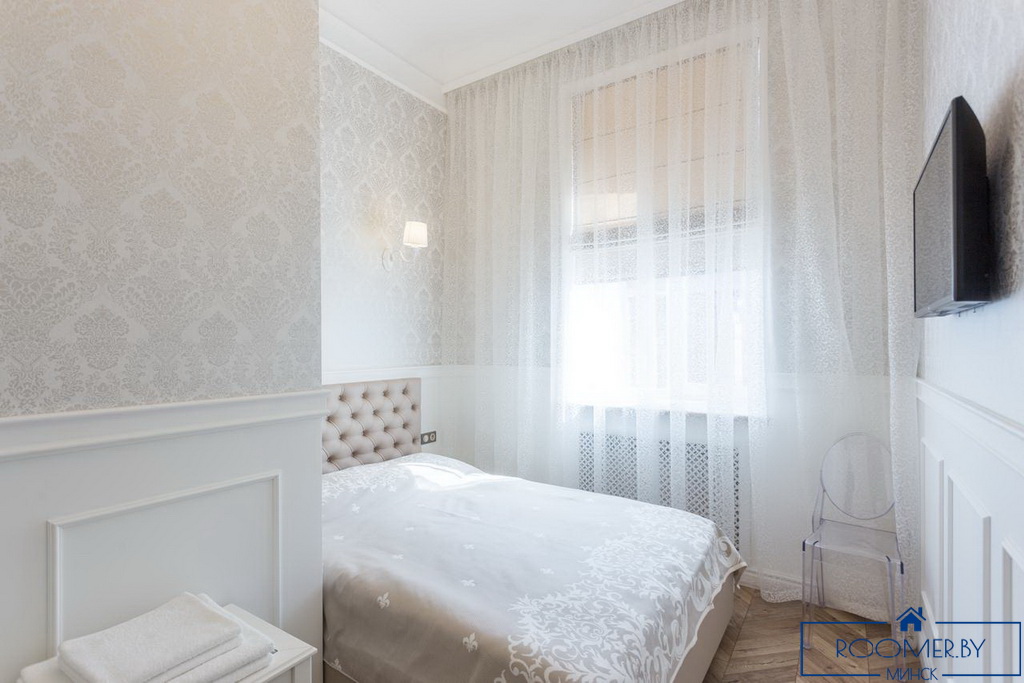 Квартира на сутки в Минске возле метро Купаловская спальня