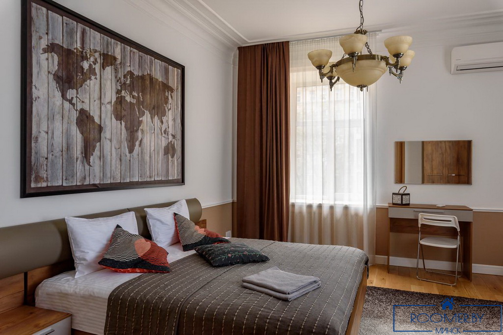 Квартира на сутки в Минске возле метро Немига спальня