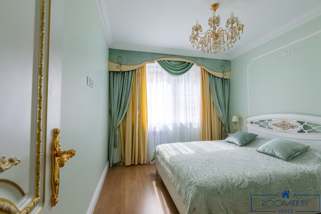 Квартира на сутки в Минске возле метро Немига спальня