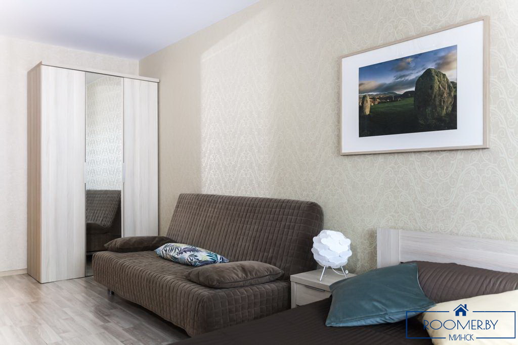 Квартира на сутки в Минске на улице Заславская, 12 зал