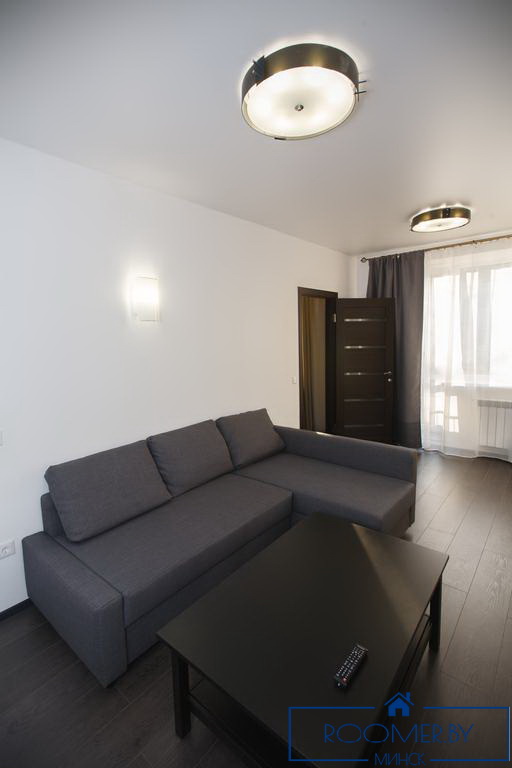 Двухкомнатная квартира на сутки Минск Димитрова гостиная