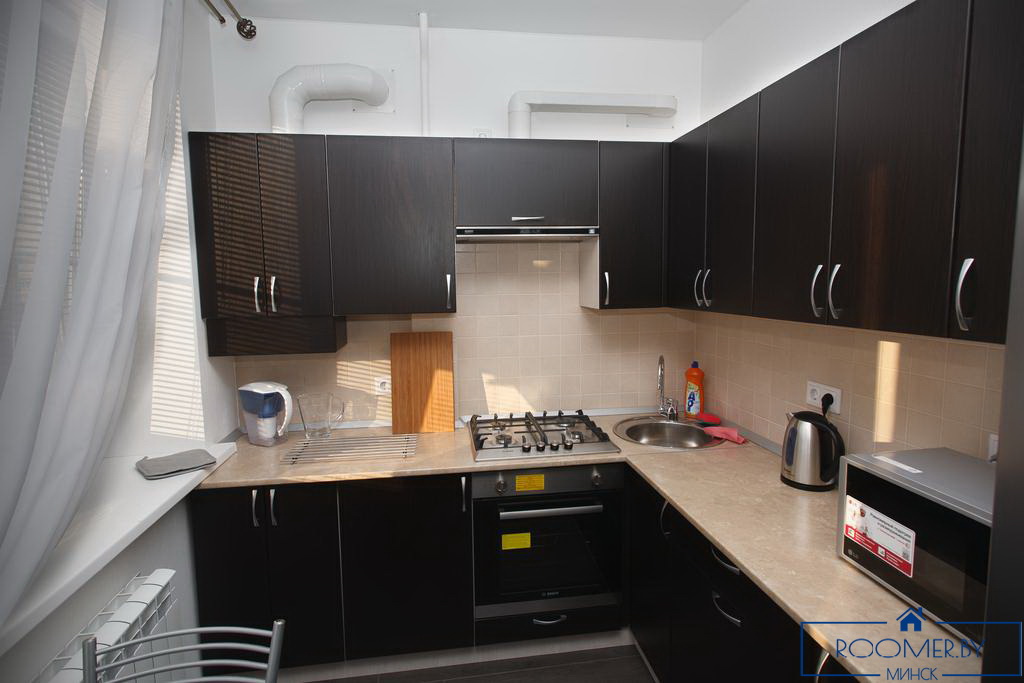 Двухкомнатная квартира на сутки Минск Димитрова кухня