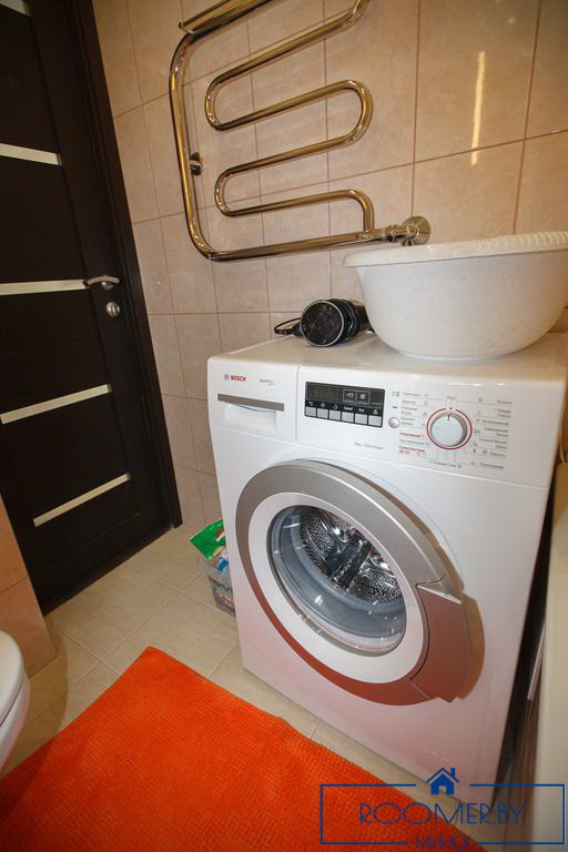 Двухкомнатная квартира на сутки Минск Димитрова ванна