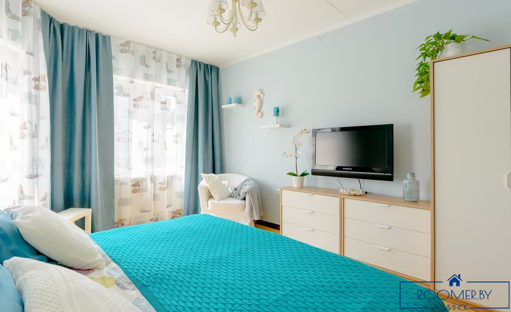 Однокомнатная квартира на сутки Минск Димитрова спальня