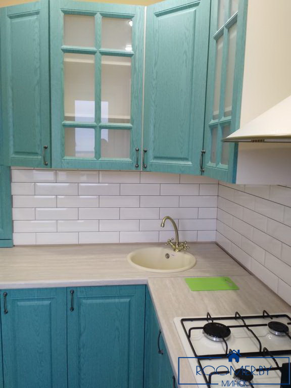 Однокомнатная квартира на сутки Машерова кухня