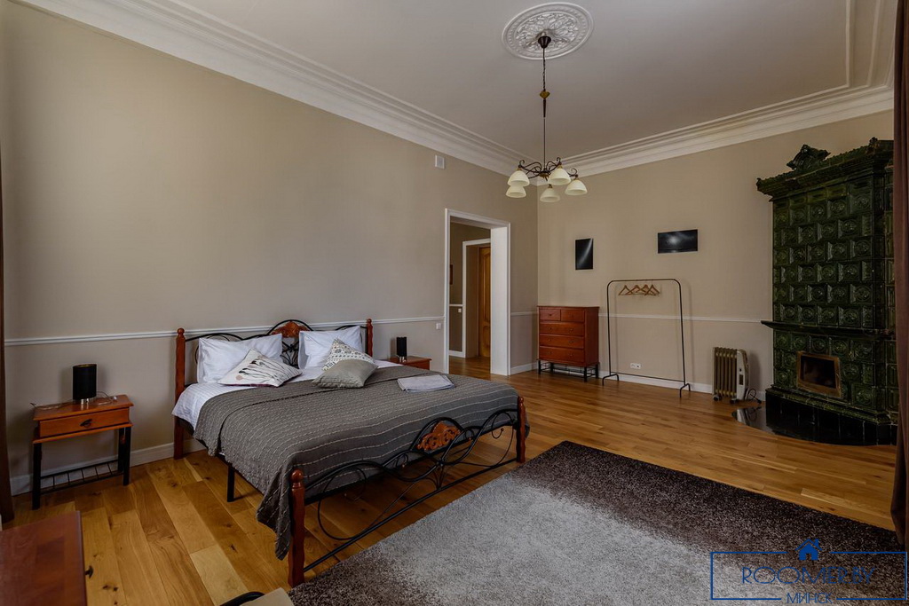 Квартира на сутки в Минске возле метро Немига спальня