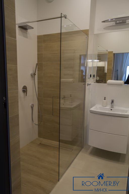 Квартира на сутки в Минске на улице Скрыганова, 4Д ванная комната