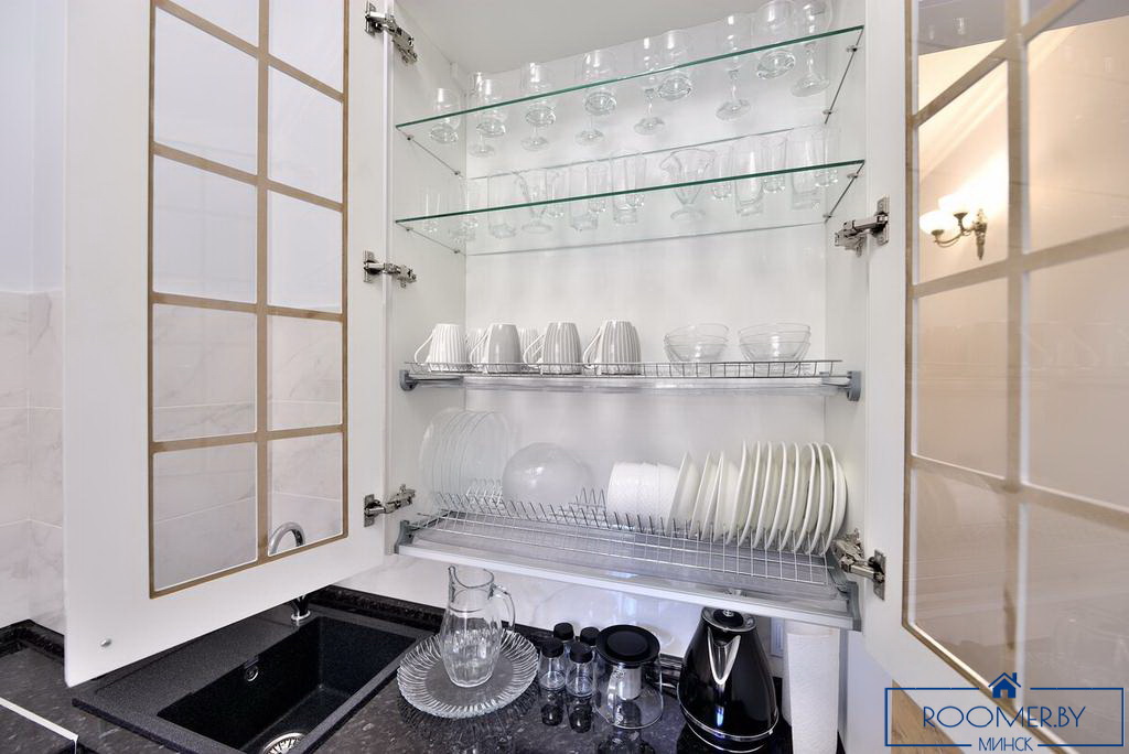 Квартира на сутки в Минске на улице Скрыганова, 4А кухня