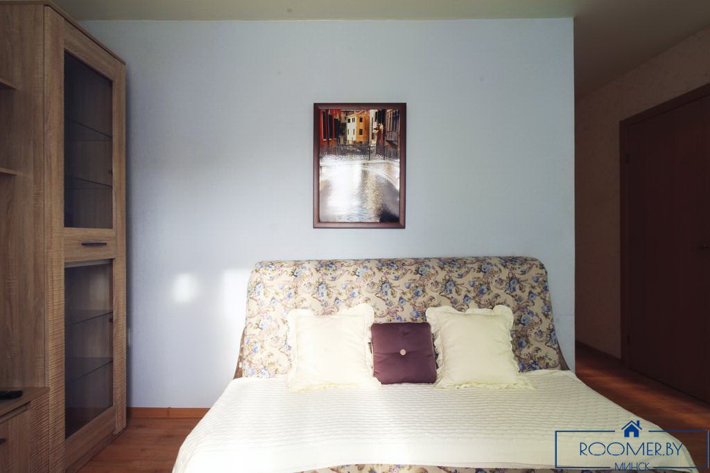 Двухкомнатная квартира на сутки в Минске на Ольшевского гостиная