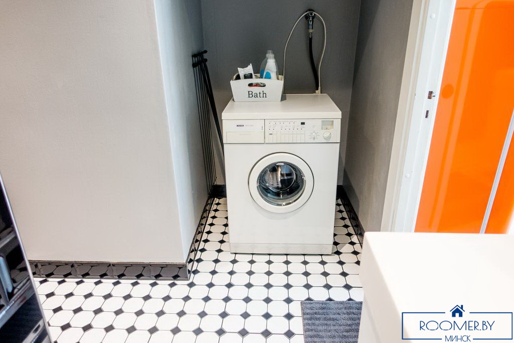 Однокомнатная квартира на сутки в Минске на Притыцкого ванна