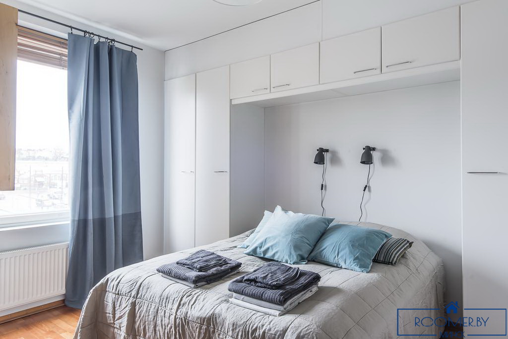 Однокомнатная квартира на сутки в Минске на Притыцкого спальня