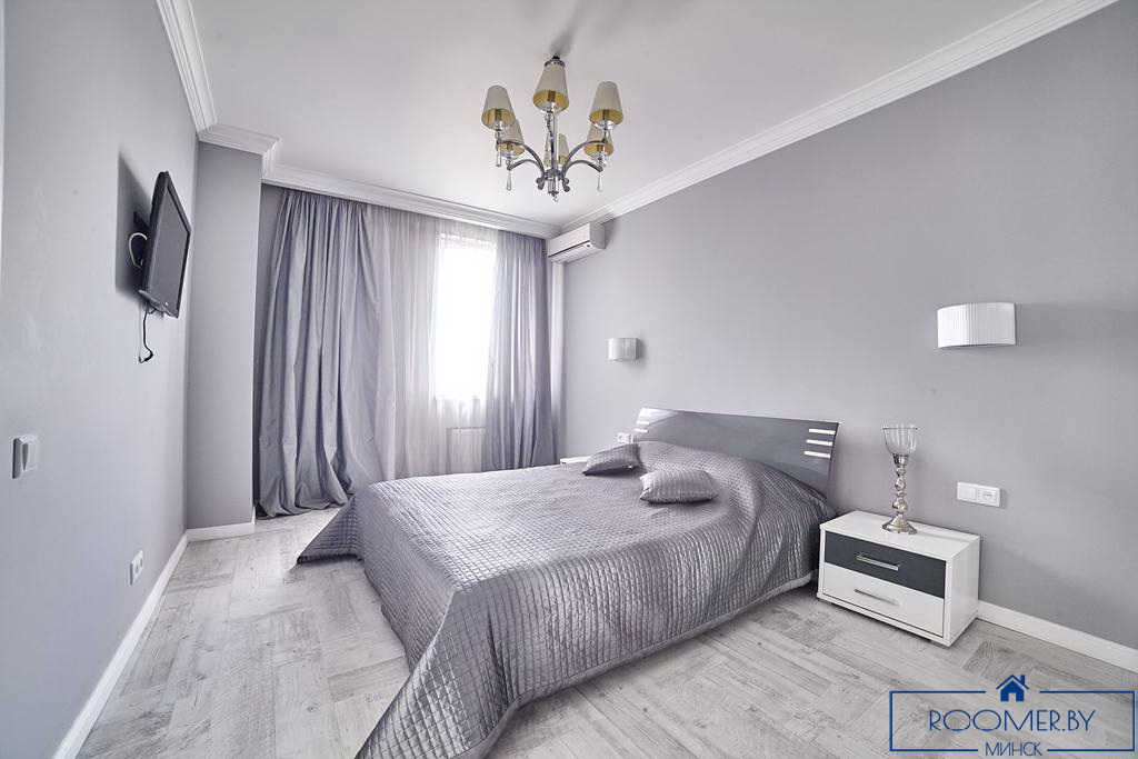 Трехкомнатная квартира на сутки Минск Полоцкой спальня