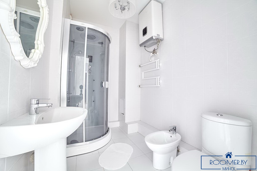 Трехкомнатная квартира на сутки Минск Полоцкой ванна
