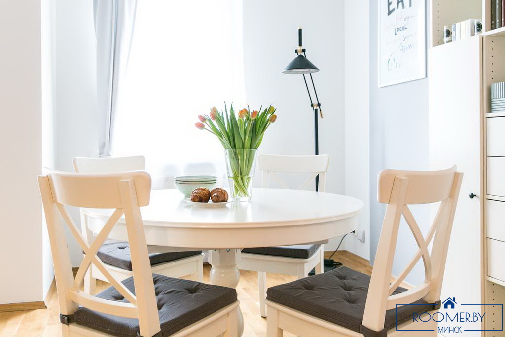 Квартира на сутки в Минске на улице Притыцкого, 39 кухня