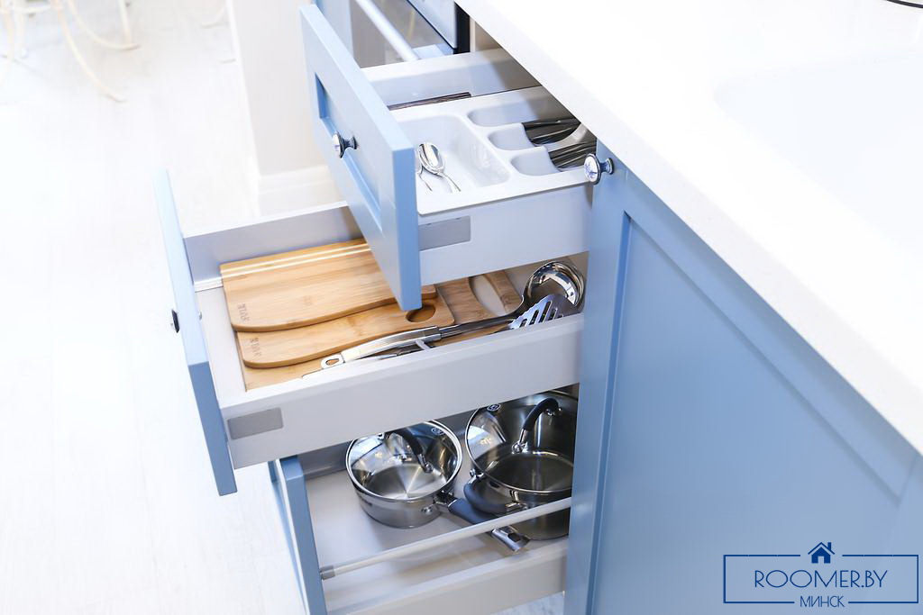 Квартира на сутки в Минске на улице Романовская Слобода, 16 кухня