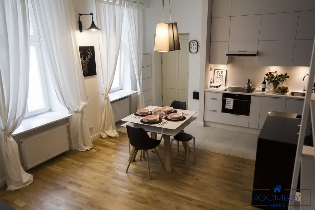 Квартира на сутки в Минске на улице Скрыганова, 4Д кухня