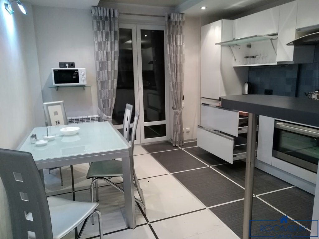 Двухкомнатная квартира на сутки Минск Полоцкой кухня
