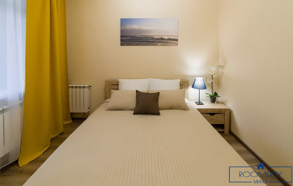 Двухкомнатная квартира на сутки в Минске на Ольшевского спальня