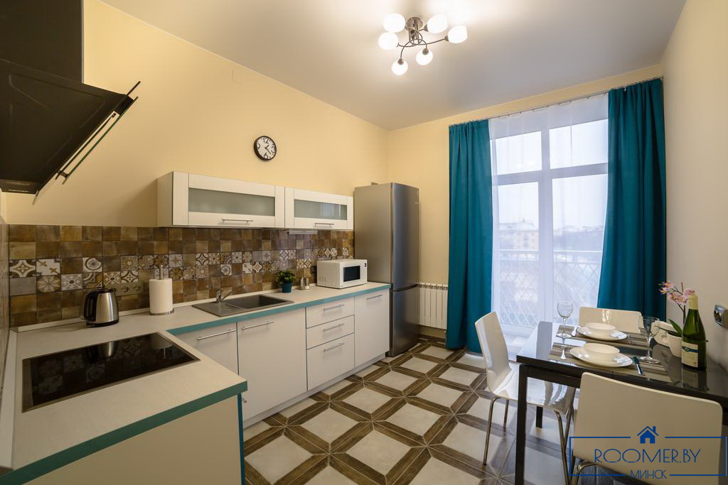 Двухкомнатная квартира на сутки в Минске на Ольшевского кухня