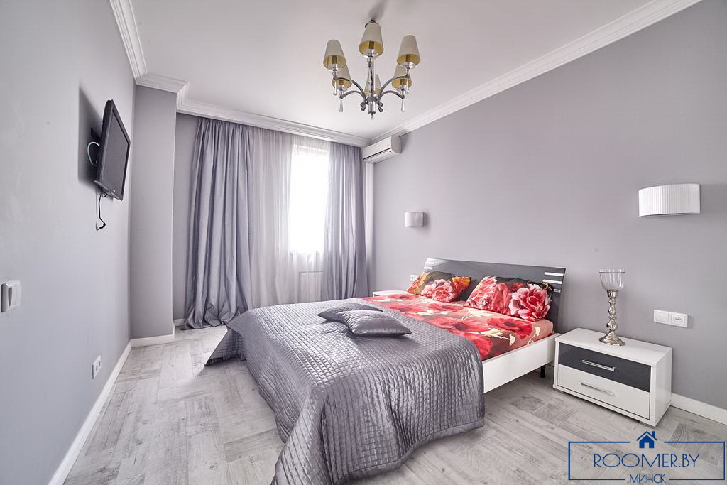 Трехкомнатная квартира на сутки Минск Полоцкой спальня