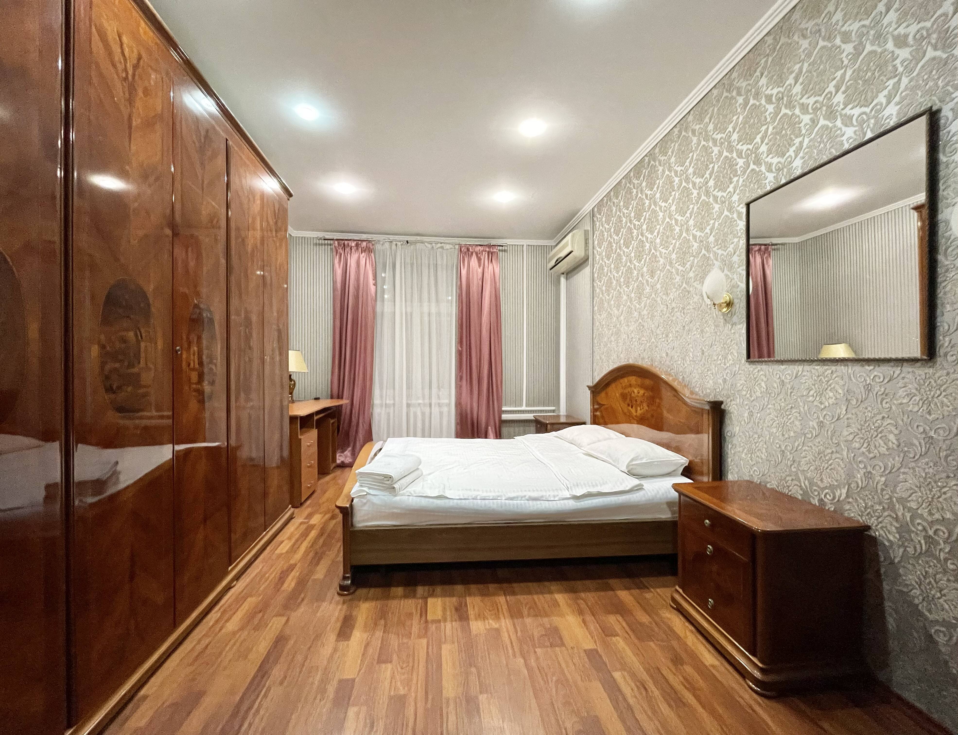 Квартира посуточно Минск, ул. Володарского 18 — фото интерьера