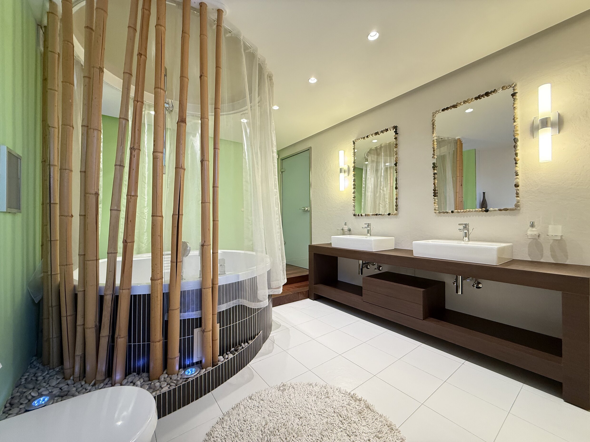 Квартира посуточно Минск, Белорусская ул. 15 — фото интерьера