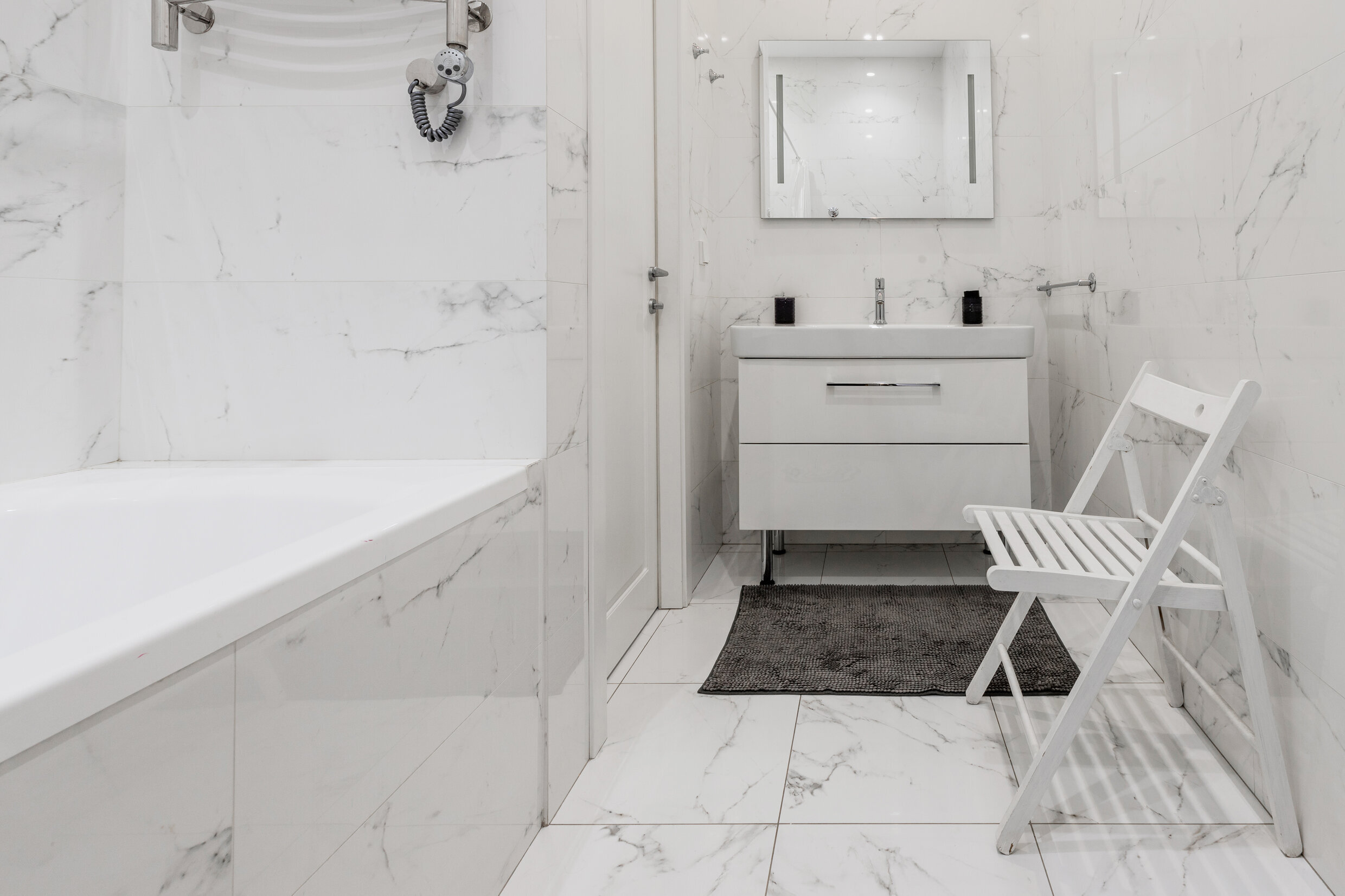 Квартира посуточно Минск, ул. Карла Маркса 30 — фото интерьера