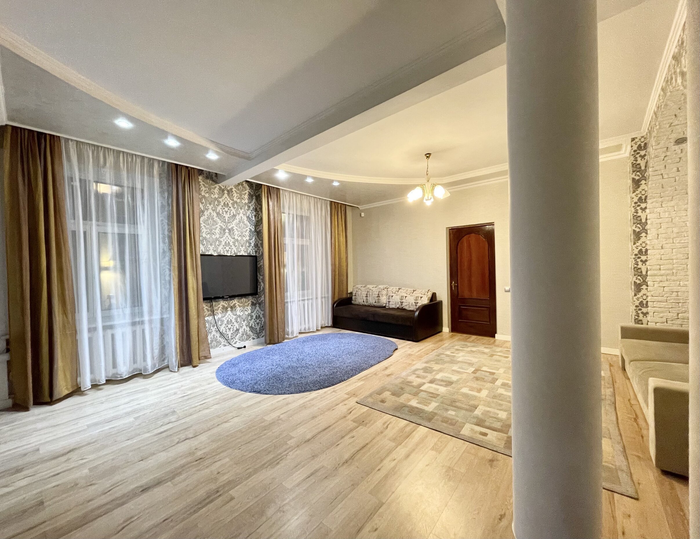 Квартира посуточно Минск, ул. Володарского 18 — фото интерьера