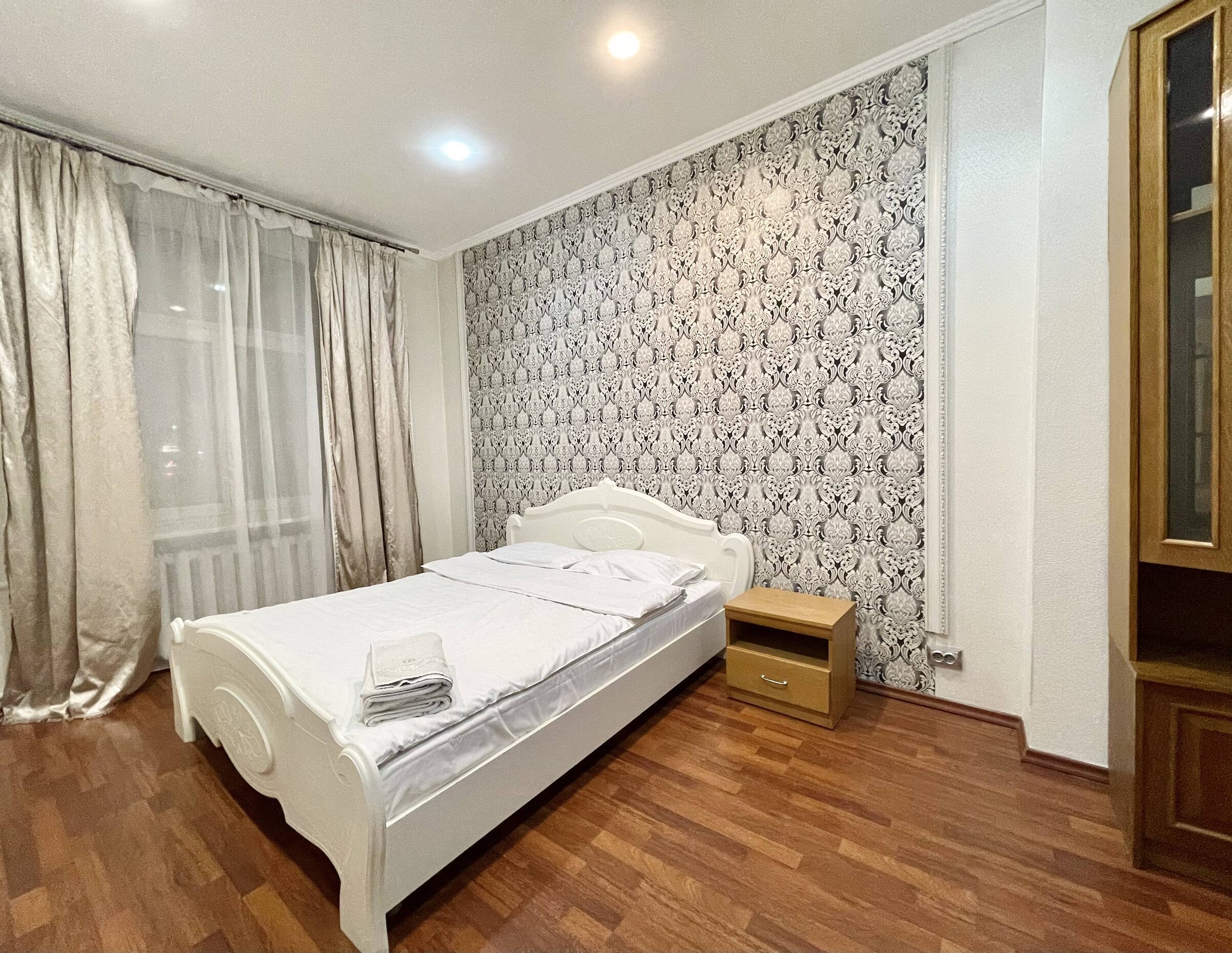 Квартира посуточно Минск, ул. Володарского 18 — фото интерьера