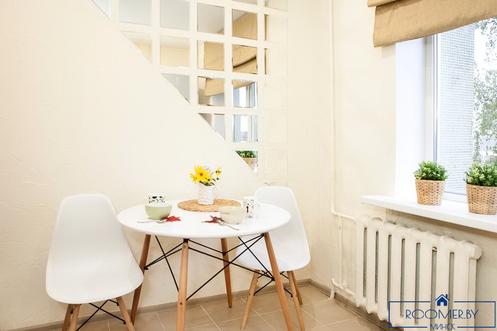 Однокомнатная квартира на сутки в Минске Свердлова кухня