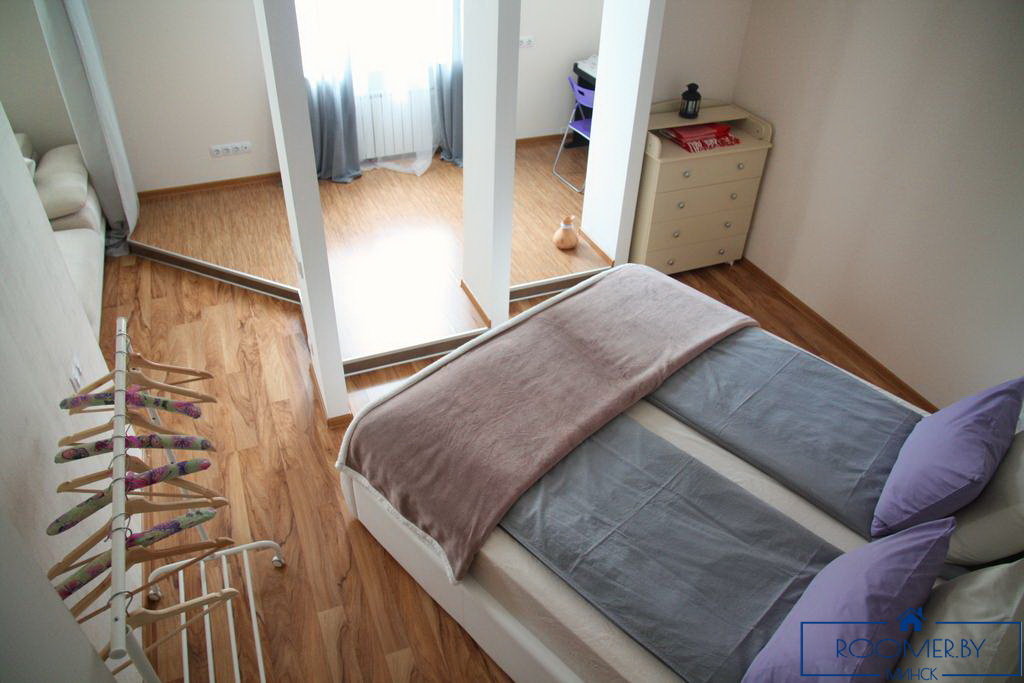 Однокомнатная квартира в Минске на Красноармейской спальня