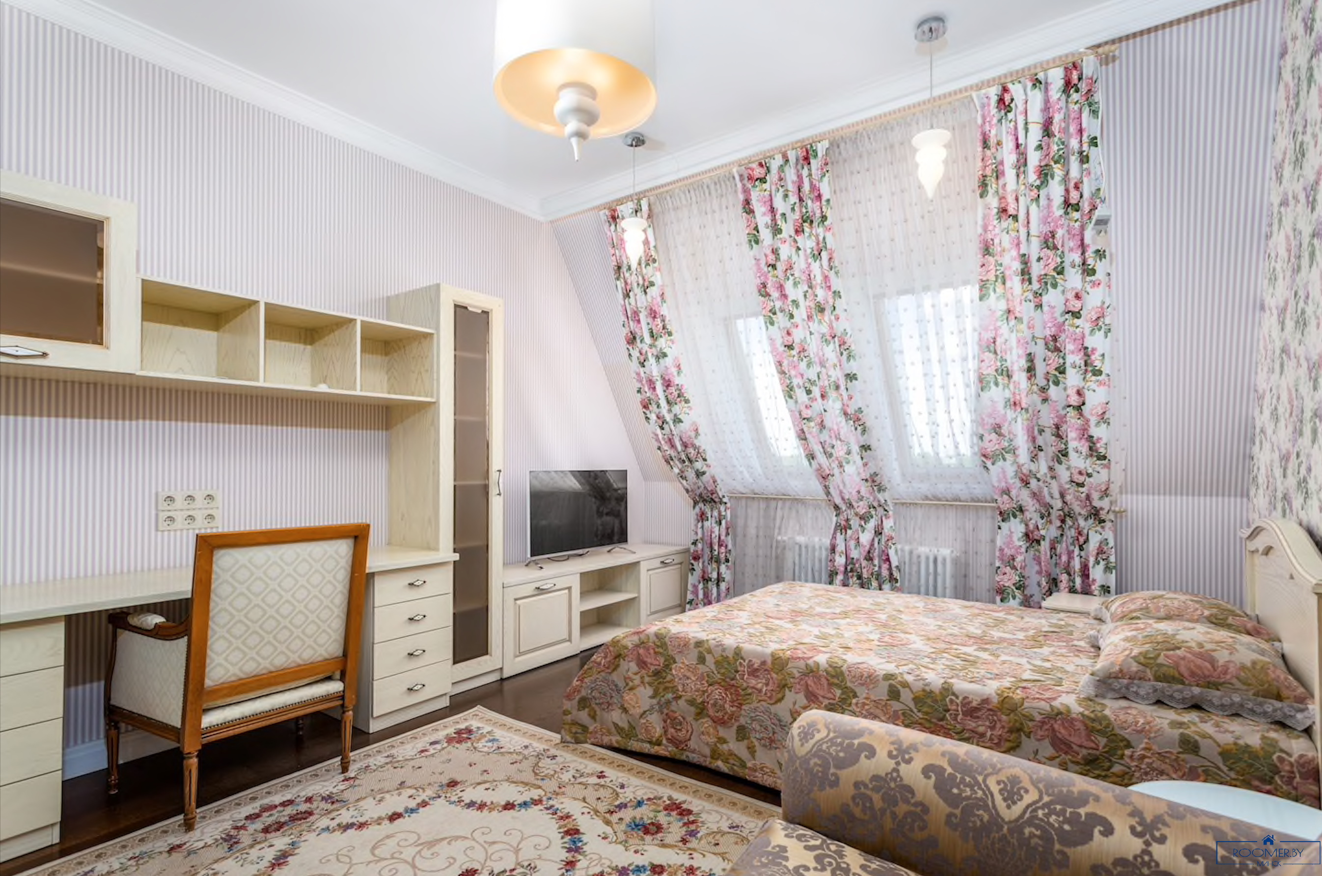 Пятикомнатная квартира на сутки Минск проспект Независимости, 23 спальня