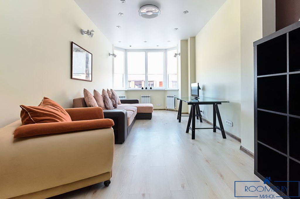 Однокомнатная квартира на сутки в Минске Володарского спальня